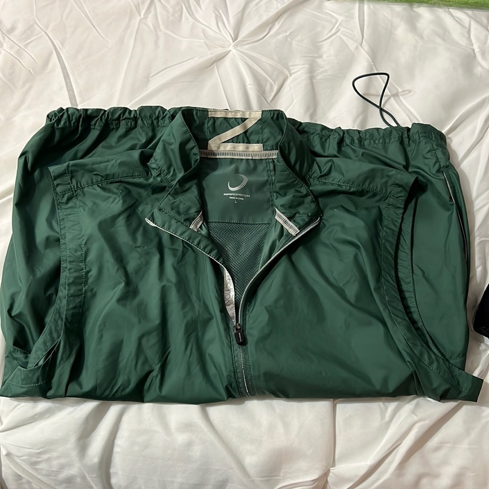 Zero Restriction Full Zip Golf Vest